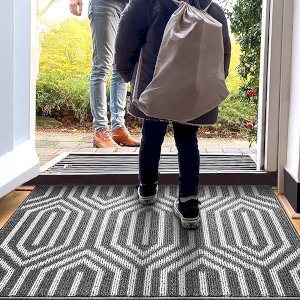 Machine Washable Non-Slip Entrance Rug Indoor Mat , Absorbent Stripe Mat 